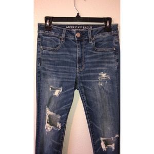 American Eagle Hi-Rise Distressed Jeggings